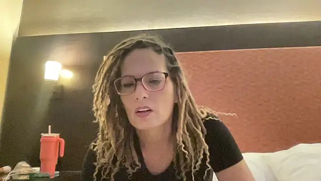 skarfos1babe69 online show from 12-27-24, 07:35