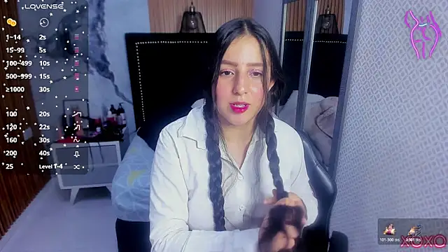 ARYAMORGAN1 online show from 03-10-26, 07:40