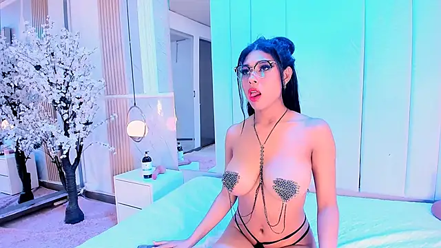 salomebenz online show from 09-23-25, 08:49