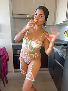 AlejandritaMilano online show from 01-14-26, 09:51