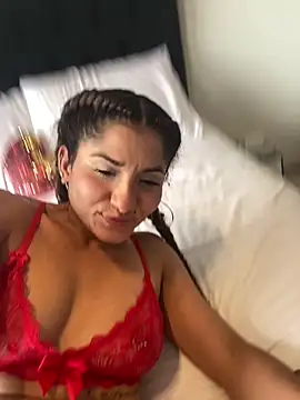 AlejandritaMilano online show from 02-14-26, 07:25