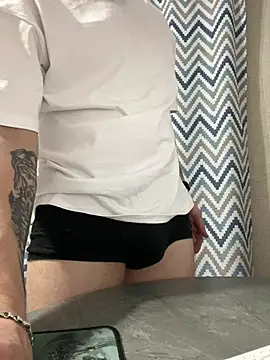  x x x x x x online show from 01-08-25, 10:27