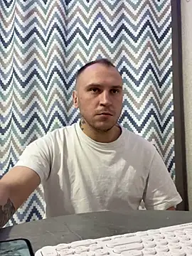  x x x x x x online show from 12-26-24, 01:07