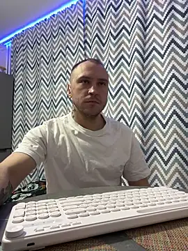  x x x x x x online show from 12-27-24, 08:50