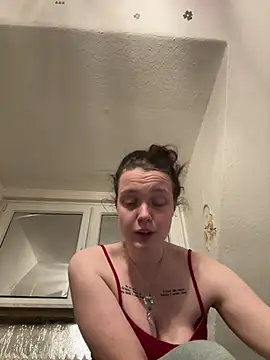 Snapshot of milabandolero chatting on 12-26-24, 11:24 milabandolero online show from 12-26-24, 11:24