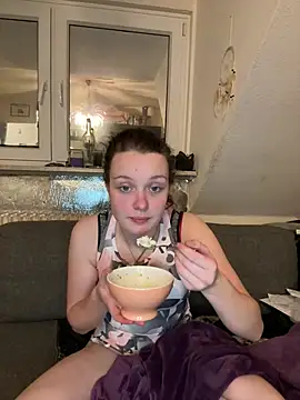 Snapshot of milabandolero chatting on 01-08-25, 06:20 milabandolero online show from 01-08-25, 06:20