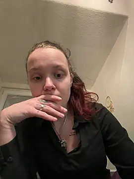 Snapshot of milabandolero chatting on 12-29-24, 06:16 milabandolero online show from 12-29-24, 06:16