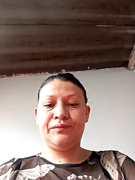 Snapshot of kattia_bk chatting on 09-24-25, 04:02 kattia bk online show from 09-24-25, 04:02