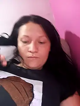 Snapshot of kattia_bk chatting on 03-02-25, 10:23 kattia bk online show from 03-02-25, 10:23