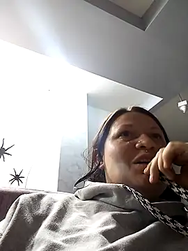 Snapshot of kattia_bk chatting on 10-05-25, 02:35 kattia bk online show from 10-05-25, 02:35