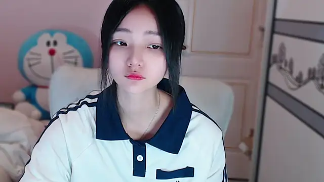 xiao-xiao-D online show from 03-10-25, 12:28