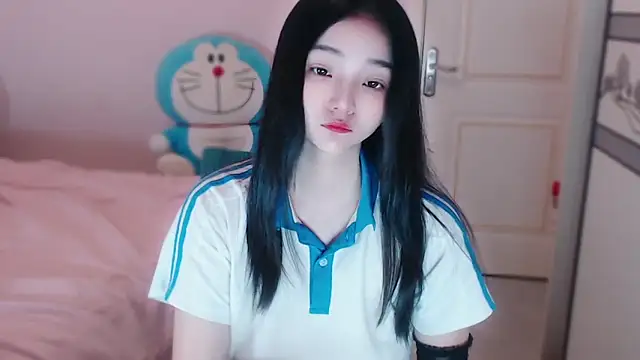 xiao-xiao-D online show from 09-26-25, 02:29