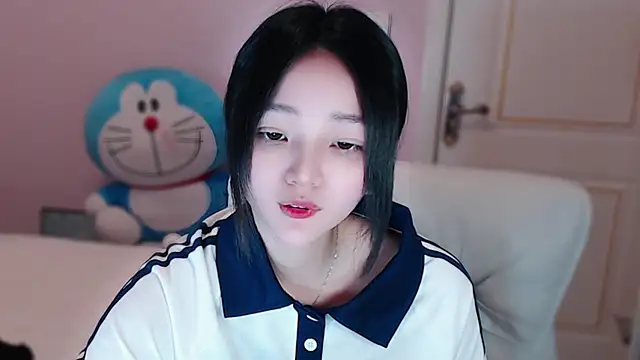 xiao-xiao-D online show from 03-08-25, 11:48