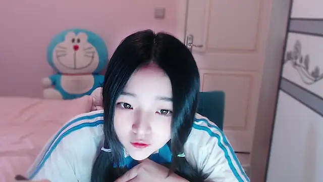 xiao-xiao-D online show from 10-01-25, 05:34