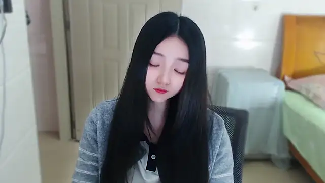 xiao-xiao-D online show from 03-10-26, 05:22