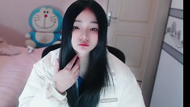 xiao-xiao-D online show from 11-19-25, 06:13