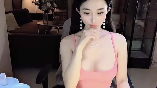 Snapshot of Irene--- chatting on 02-22-25, 05:12 Irene--- online show from 02-22-25, 05:12
