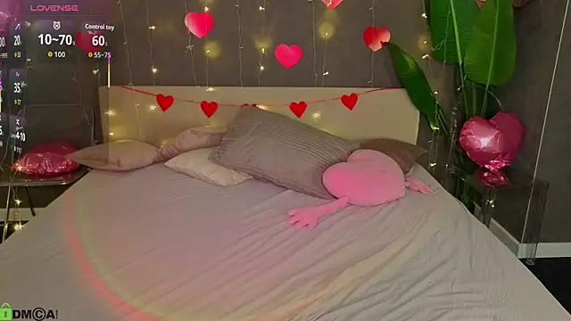 Mollly Rouge online show from 02-14-26, 01:17