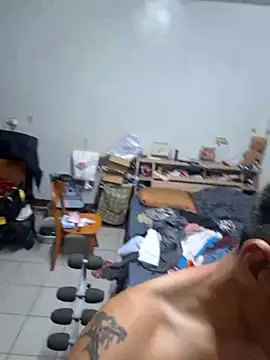 Snapshot of bb770504 chatting on 12-18-24, 07:52 bb770504 online show from 12-18-24, 07:52