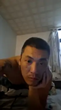 Snapshot of bb770504 chatting on 12-24-24, 10:49 bb770504 online show from 12-24-24, 10:49