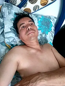 bisexual0007 online show from 12-17-25, 12:10