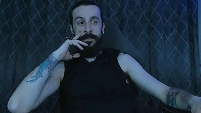 Snapshot of AxelColton chatting on 03-21-25, 06:07 AxelColton online show from 03-21-25, 06:07