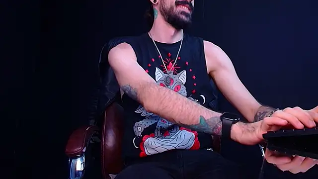 AxelColton online show from 11-02-25, 11:26