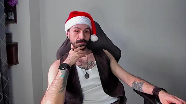 AxelColton online show from 12-16-25, 12:31