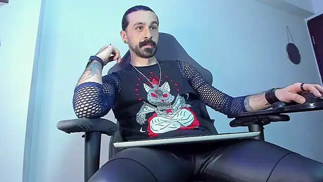 AxelColton online show from 03-03-26, 05:53