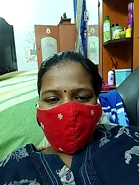 Snapshot of Tamil_Sanjana_ chatting on 07-08-26, 06:41 Tamil Sanjana online show from 07-08-26, 06:41