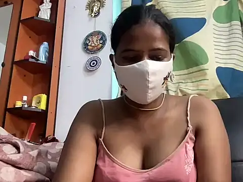 Snapshot of Tamil_Sanjana_ chatting on 05-30-26, 07:15 Tamil Sanjana online show from 05-30-26, 07:15