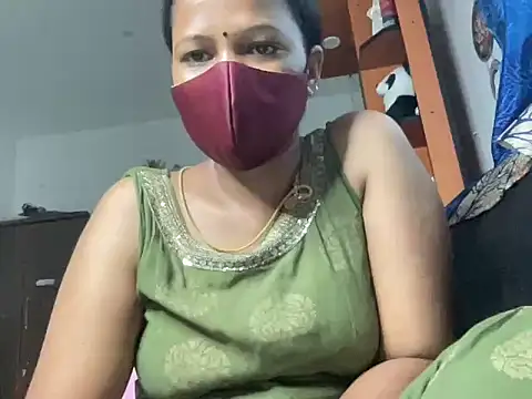 Tamil Sanjana  online show from 04-19-26, 02:01