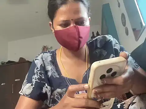 Tamil Sanjana  online show from 03-29-26, 02:13