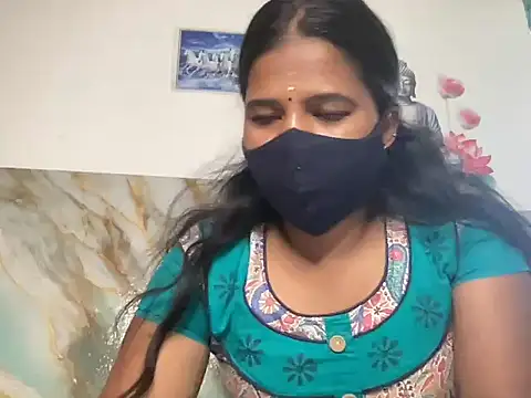 Snapshot of Tamil_Sanjana_ chatting on 09-29-25, 05:36 Tamil Sanjana  online show from 09-29-25, 05:36
