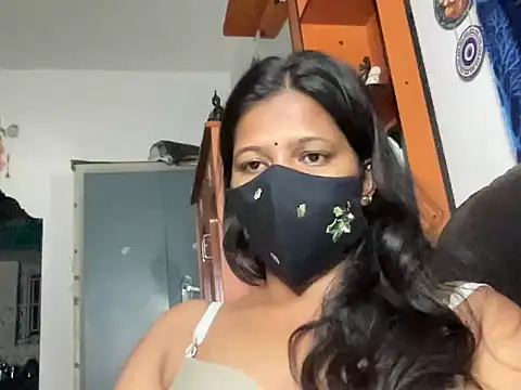 Tamil Sanjana  online show from 11-21-25, 11:48