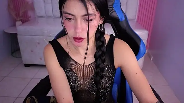 Snapshot of honey_torres_sub chatting on 05-05-26, 03:20 honey torres sub online show from 05-05-26, 03:20