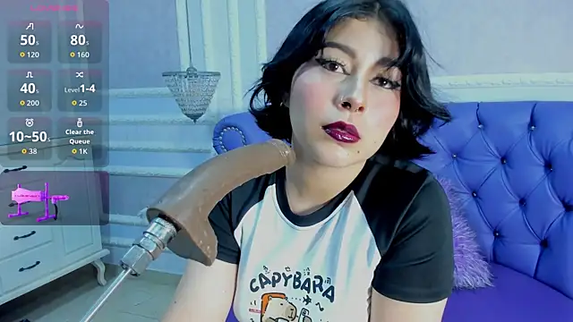 Lily Martinez online show from 10-23-25, 03:49