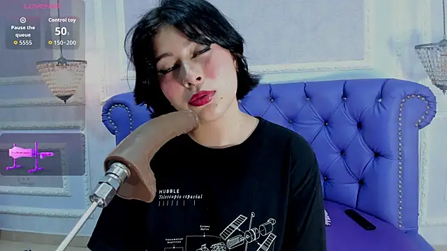 Lily Martinez online show from 09-28-25, 03:13