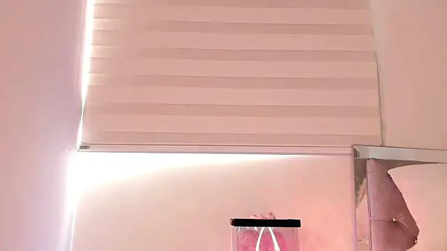 Alissonroses online show from 03-25-26, 08:19