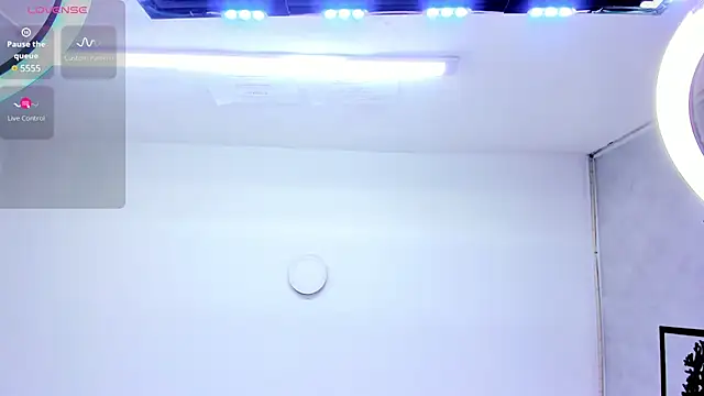 Snapshot of Samantha_Good chatting on 02-23-25, 06:12 Samantha Good online show from 02-23-25, 06:12