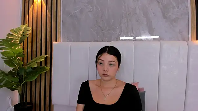 Samantha Good online show from 06-28-26, 12:00
