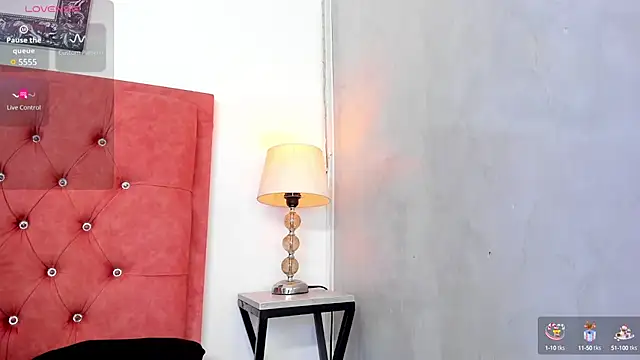 Snapshot of Samantha_Good chatting on 02-21-25, 03:32 Samantha Good online show from 02-21-25, 03:32