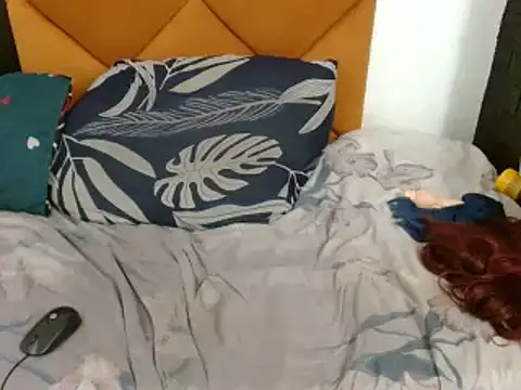 Snapshot of xxxsexyboobs chatting on 01-06-25, 03:40 xxxsexyboobs online show from 01-06-25, 03:40