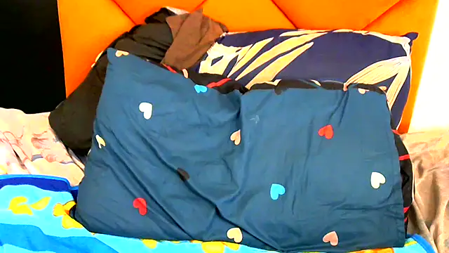 Snapshot of xxxsexyboobs chatting on 01-29-25, 02:00 xxxsexyboobs online show from 01-29-25, 02:00