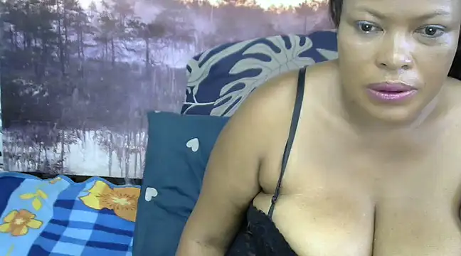 Snapshot of xxxsexyboobs chatting on 01-25-25, 05:51 xxxsexyboobs online show from 01-25-25, 05:51