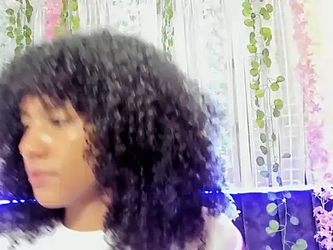 CintiaWalker online show from 11-06-25, 12:42