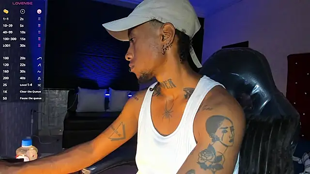 JhonyMiller  online show from 04-05-26, 08:48