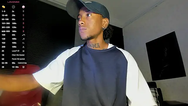 Snapshot of JhonyMiller_ chatting on 02-15-26, 10:30 JhonyMiller online show from 02-15-26, 10:30