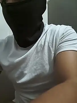 Snapshot of Eddy7988 chatting on 03-21-26, 07:53 Eddy7988 online show from 03-21-26, 07:53