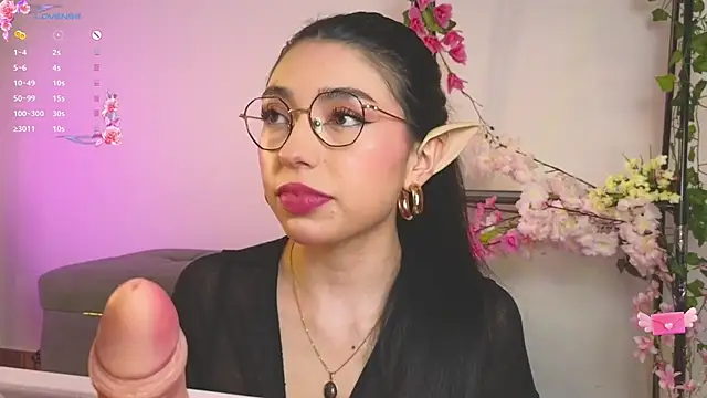 Snapshot of Sweet_Nyx chatting on 09-16-25, 09:16 Sweet Nyx online show from 09-16-25, 09:16